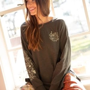 Doodle Tee - Washed Charcoal - Natural Life